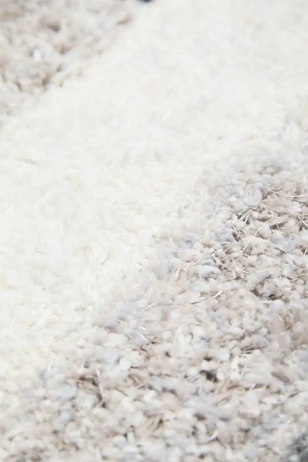 3D Ultimate Shaggy TRELLIS GREY Rug - Image 2