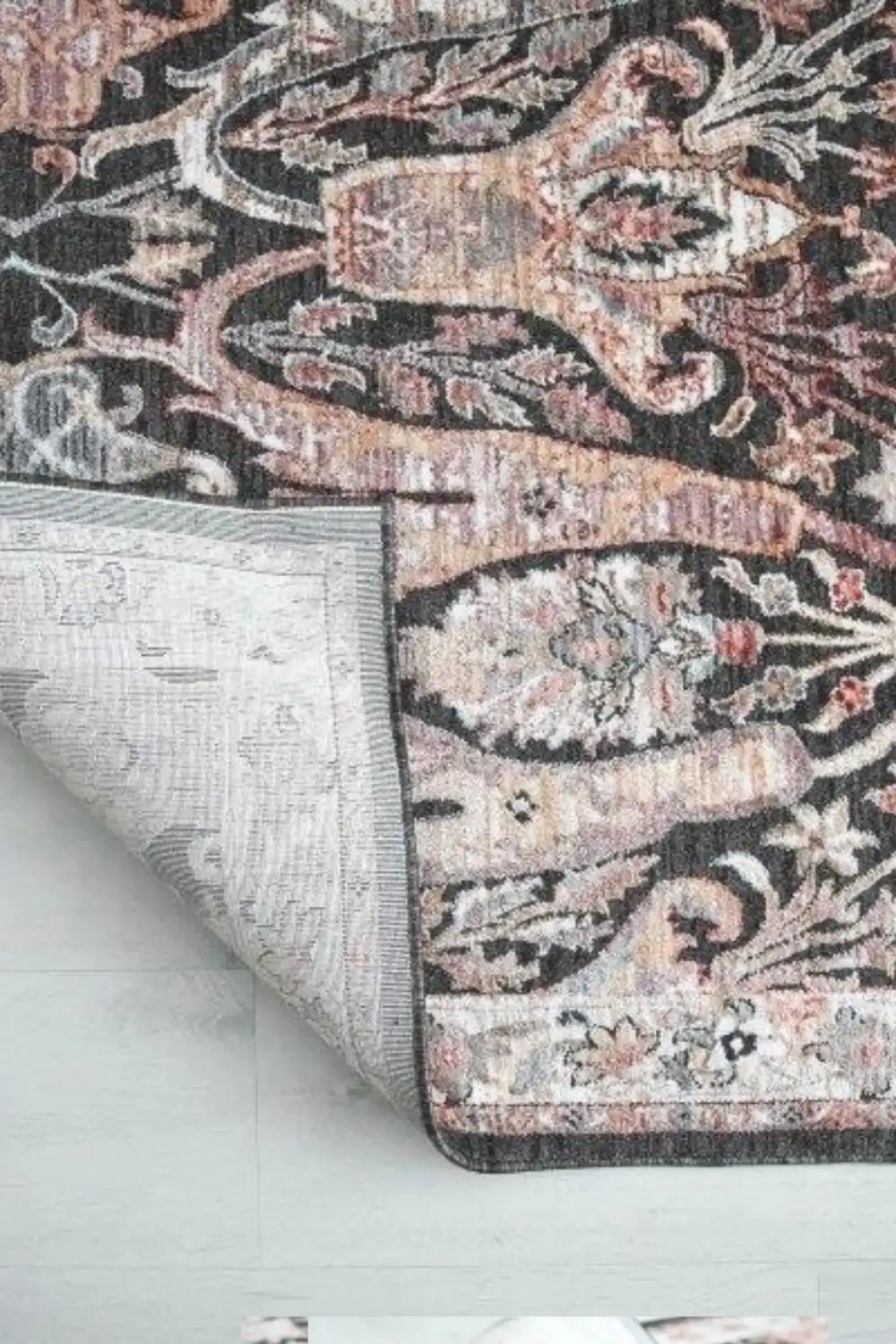 Alia 697GL Anthracite Cream Rug - Image 5