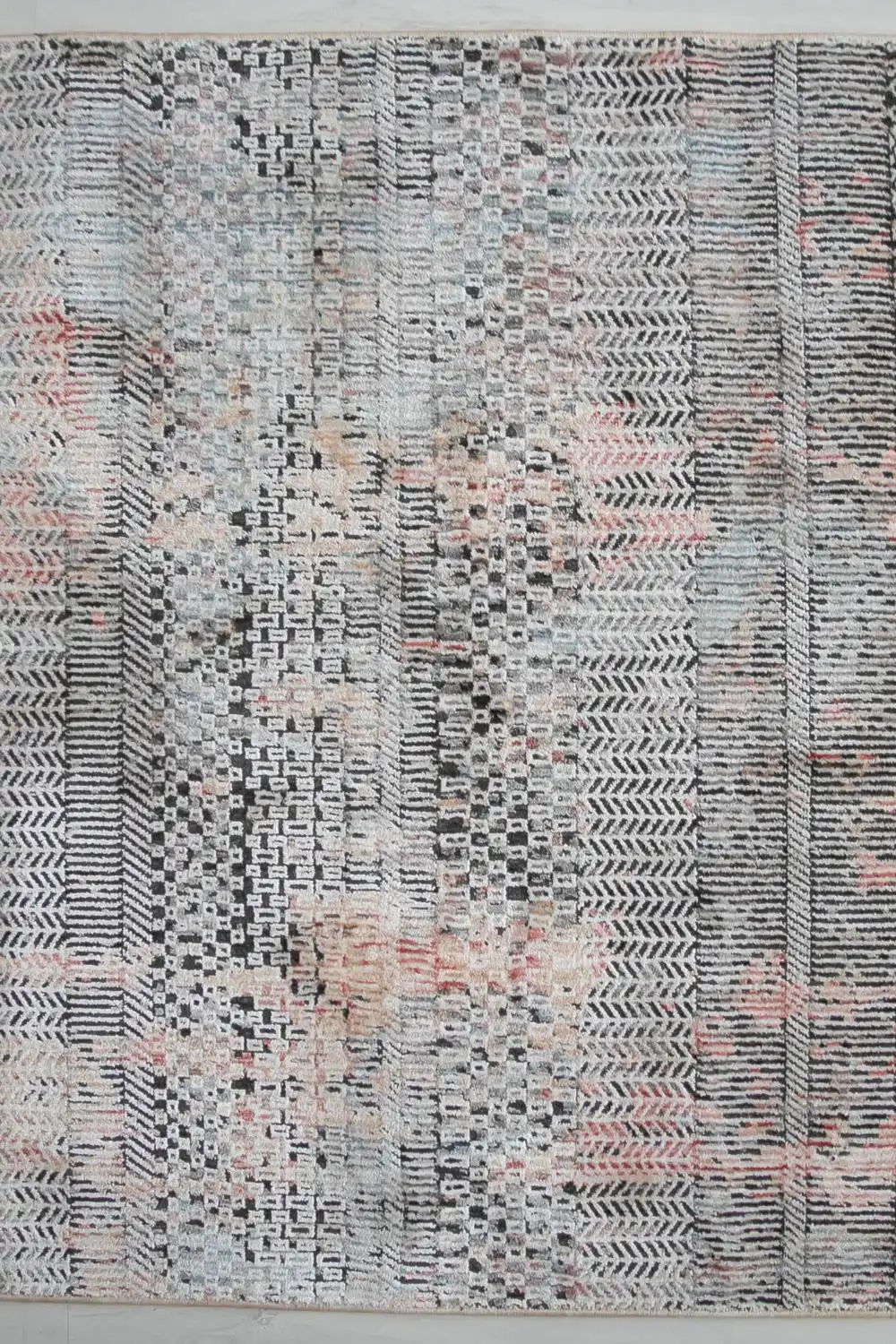 Alia 860GL Anthracite Rose Rug - Image 6