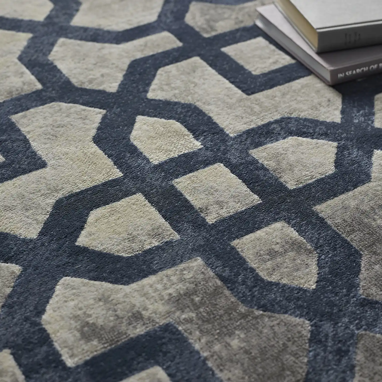 Avanti Blue Grey Rug - Image 4