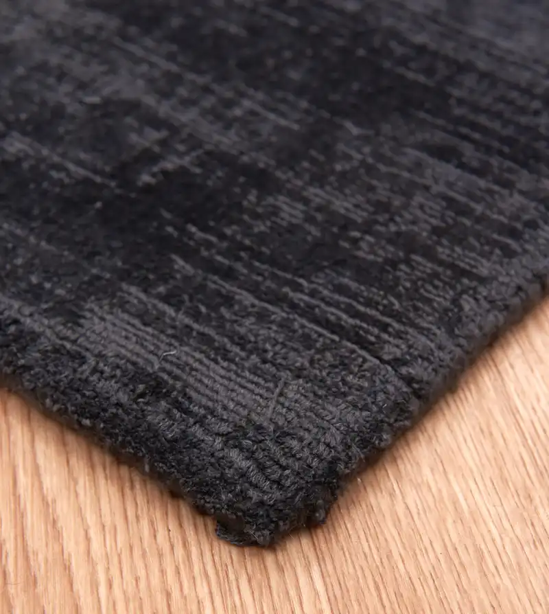 Blade Border Charcoal Silver Rug - Image 4