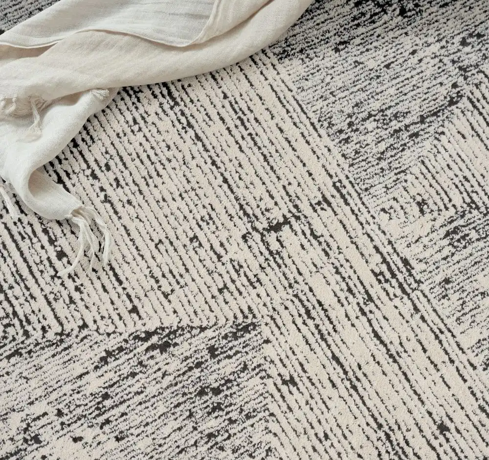 CK024 IRRADIANT IRR01 CREAM BLACK Rug - Image 2