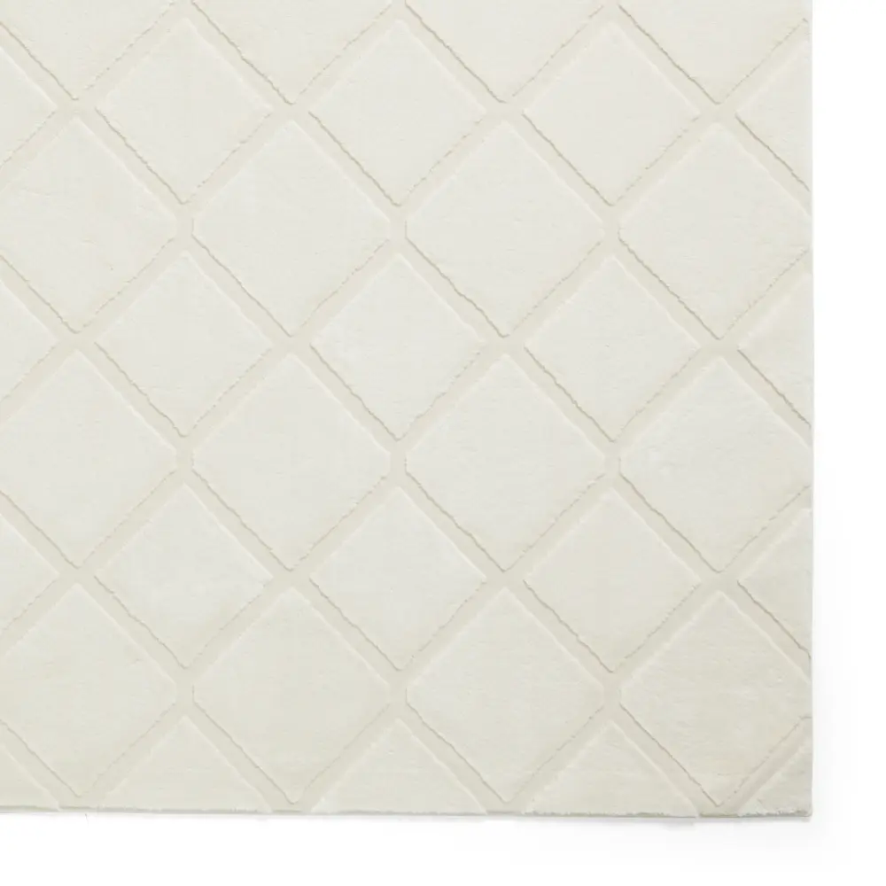 Catherine Lansfield Cosy Diamond Cream - Washable - Image 8