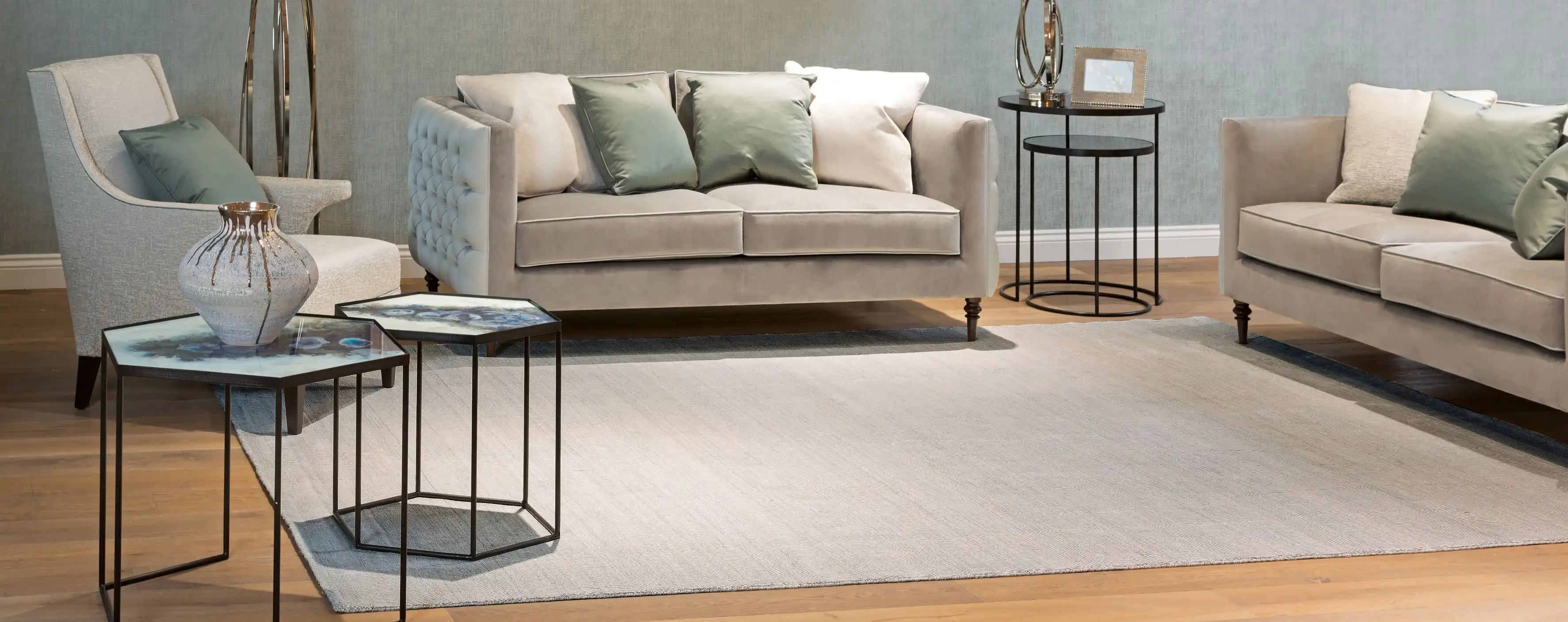 Darcy Silver Rug - Image 2