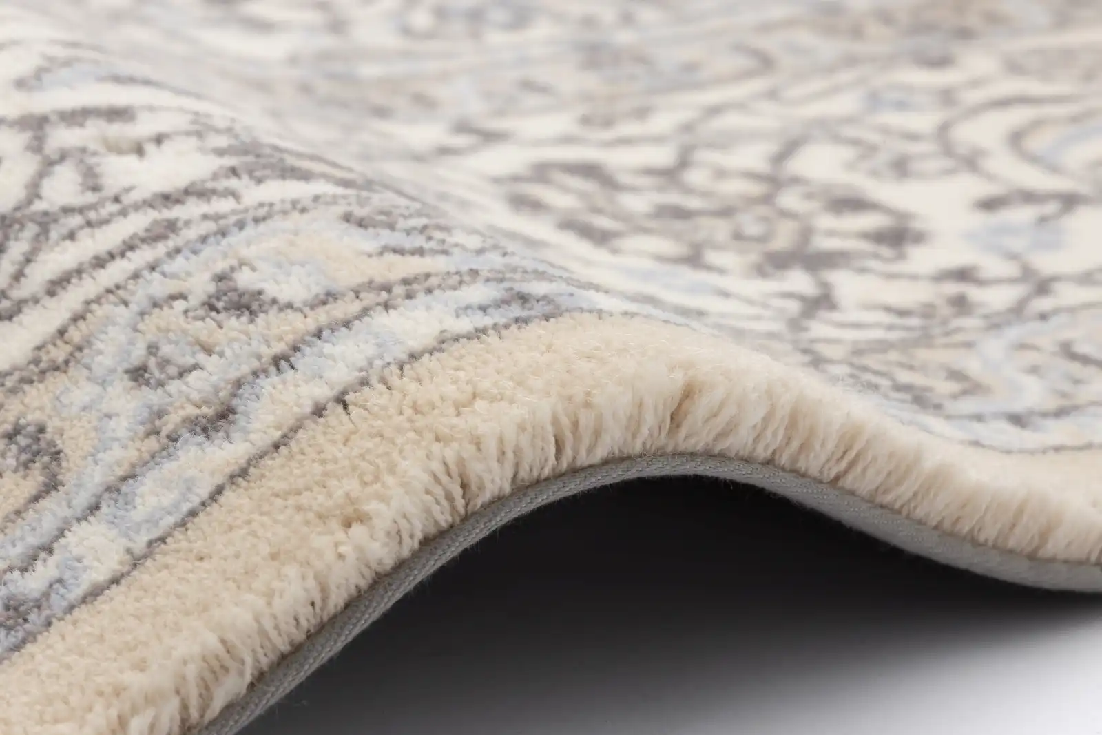 Diamond Wool Calisia Damore Alabaster Rug - Image 4