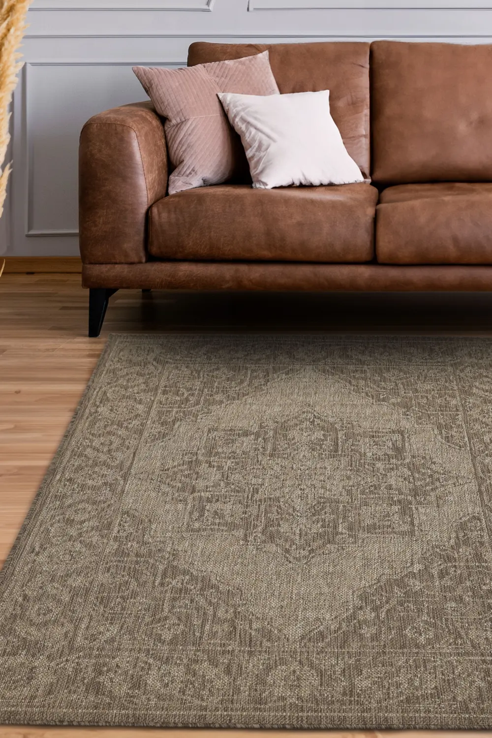 FLATWEAVE GEL Medallion Latte - Image 2