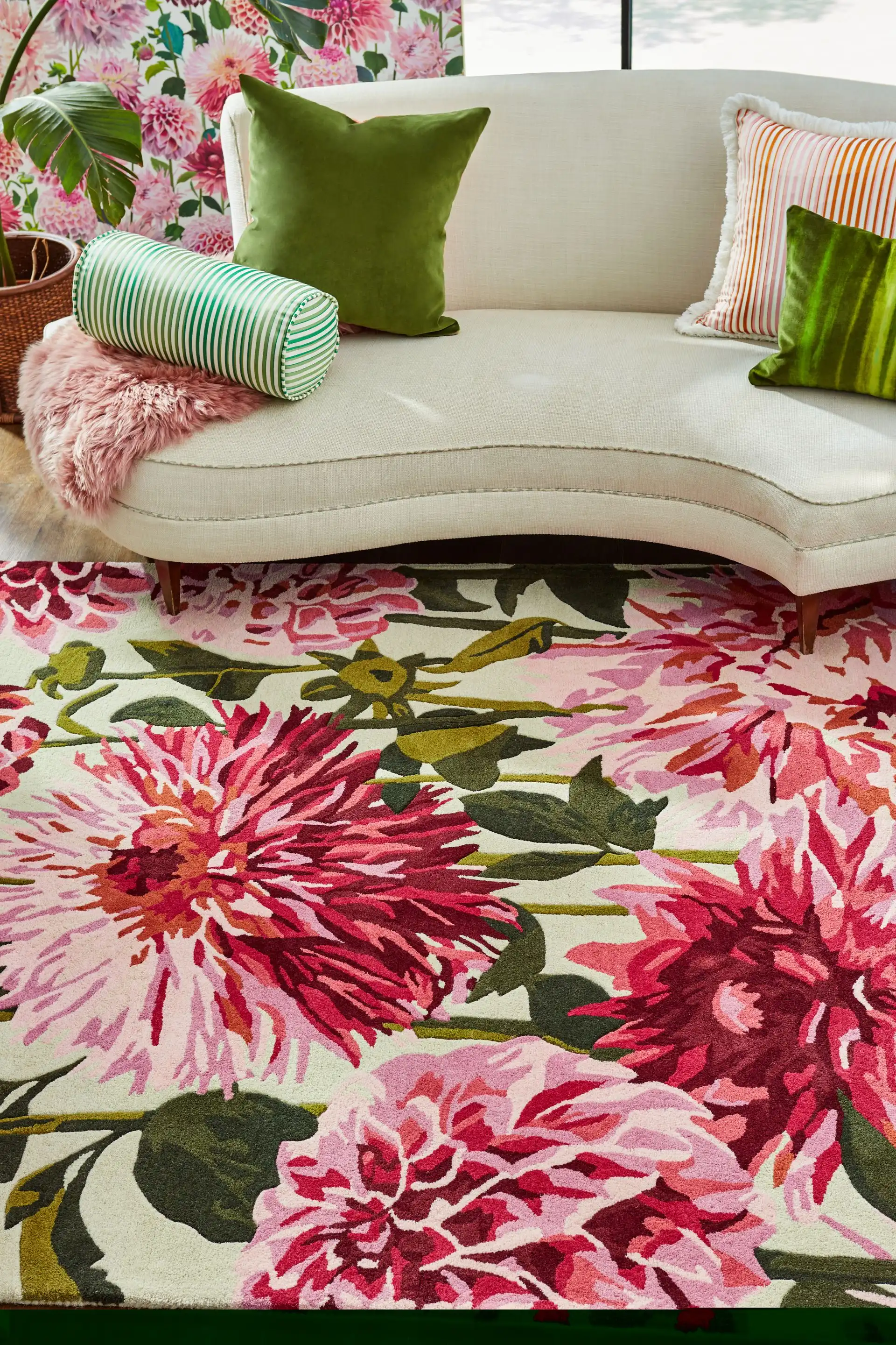 Harlequin Dahlia Fuchsia Palm Rug 142402 Rug - Image 2