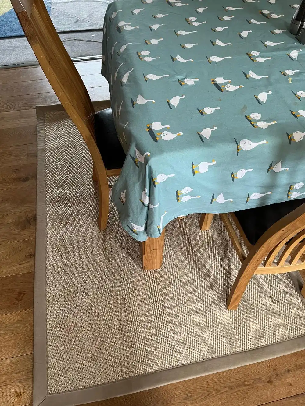 Havana Sisal Argent with a Faux Suede Caramel Rug - Image 2