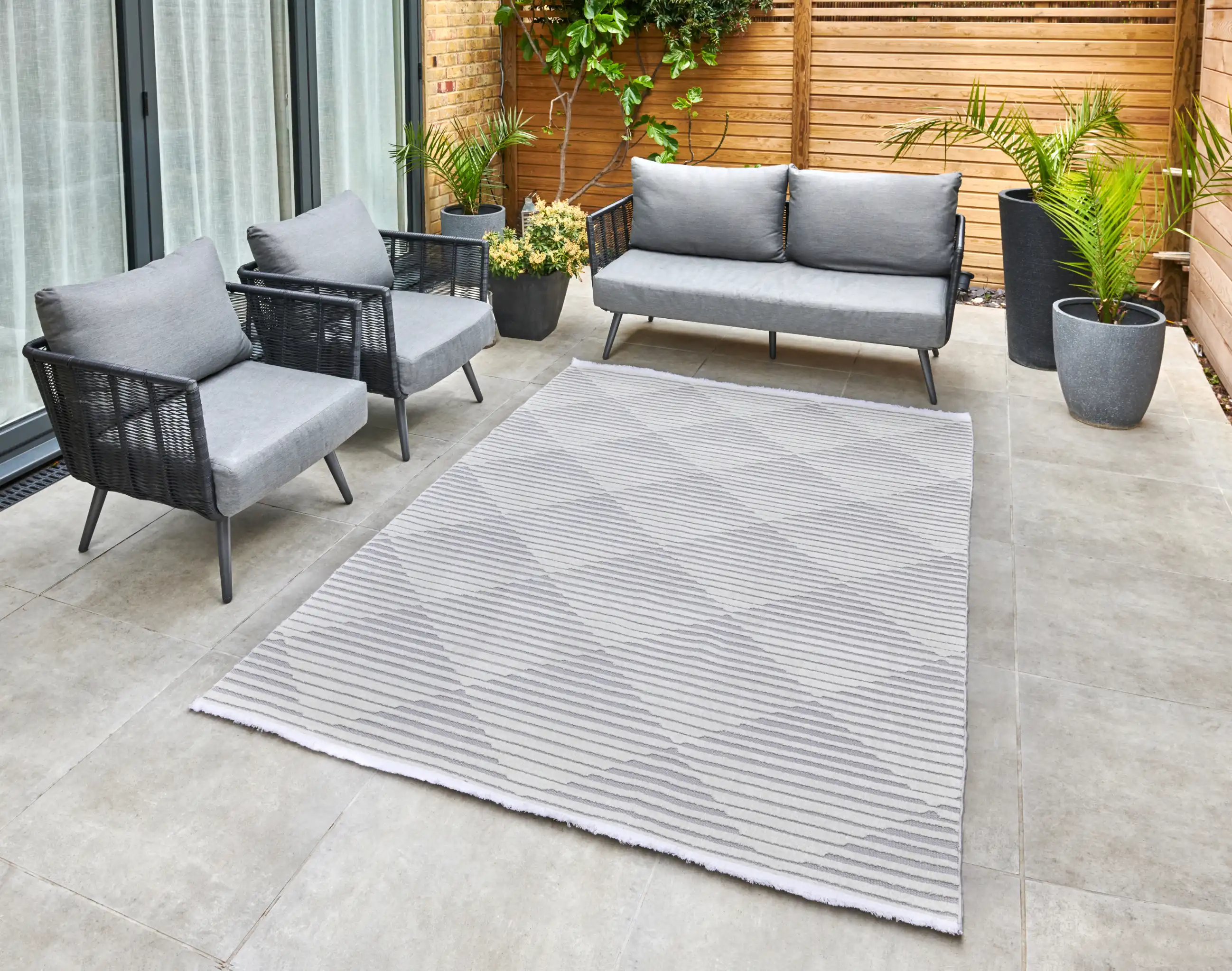 JAZZ Indoor / Outdoor JAZ10 Silver Rug - Image 3