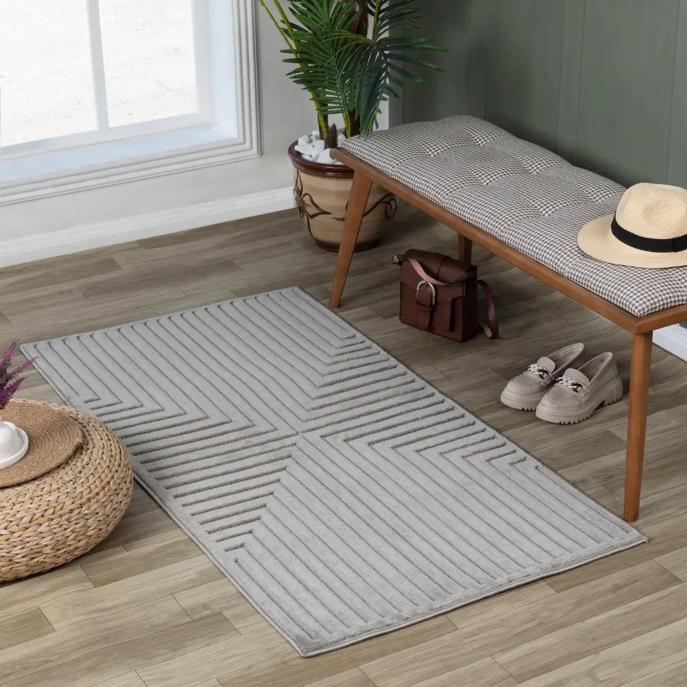 Kiyoshi In- & Outdoor 3D High & Low Pile Textured Grey Rug - Image 2