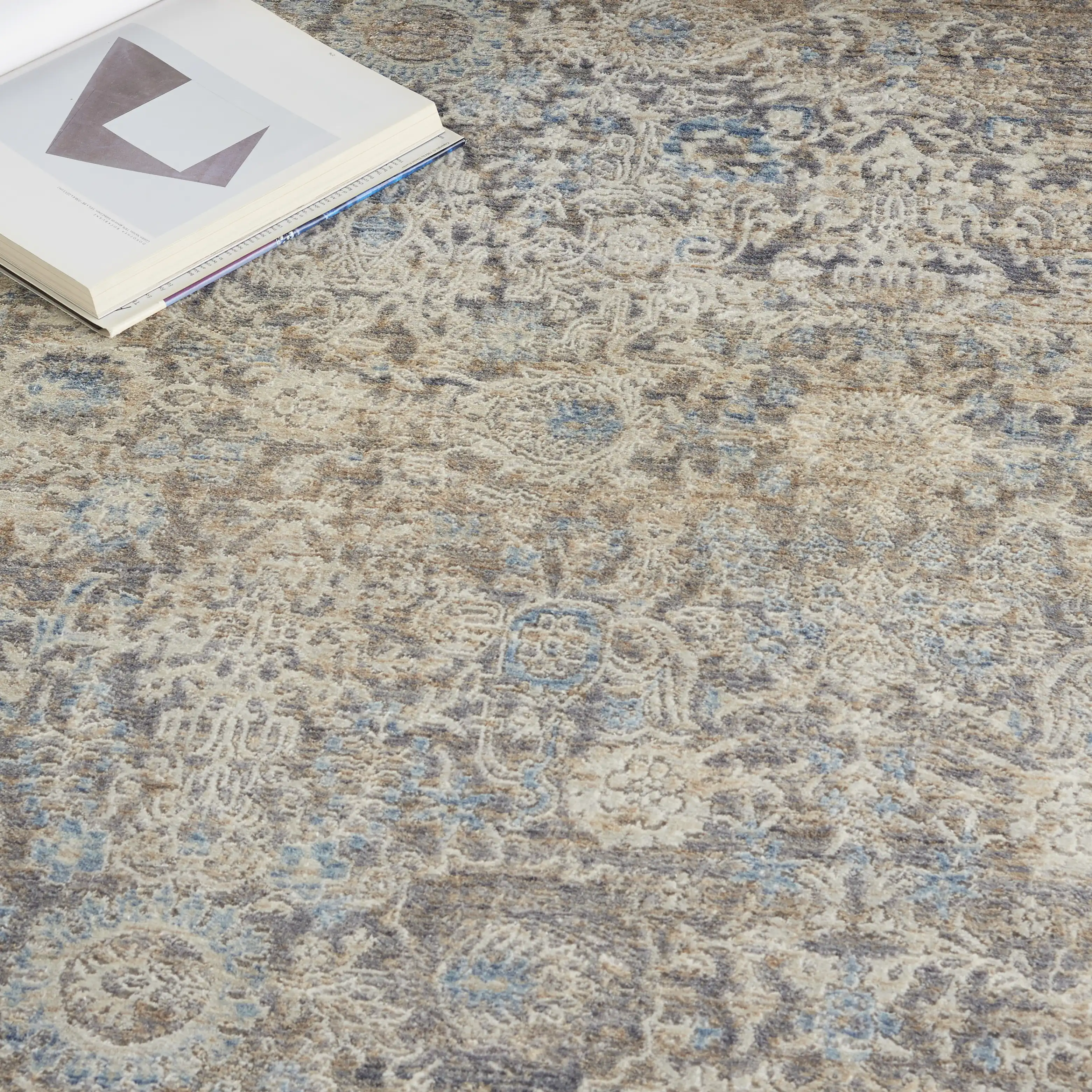 Lustrous Weave LUW01 IVBLU Rug - Image 3