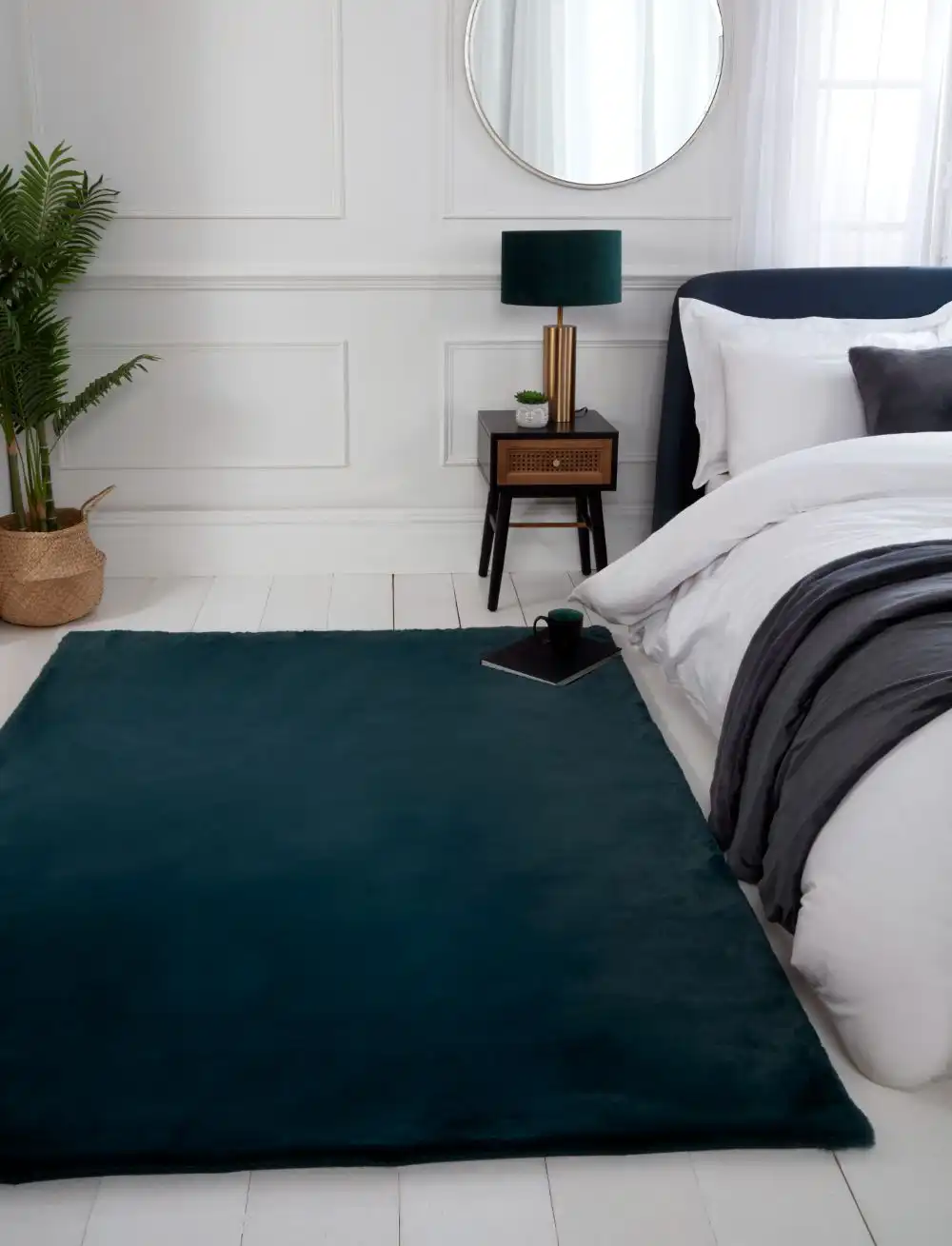 Luxe Faux Fur Forrest Green Rug