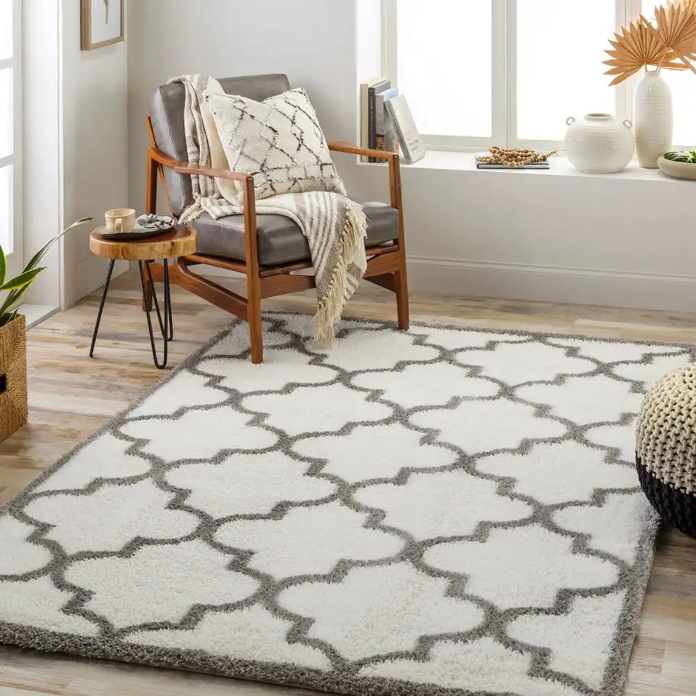 Ellie Shaggy Cottage Plush Pile Ivory Rug