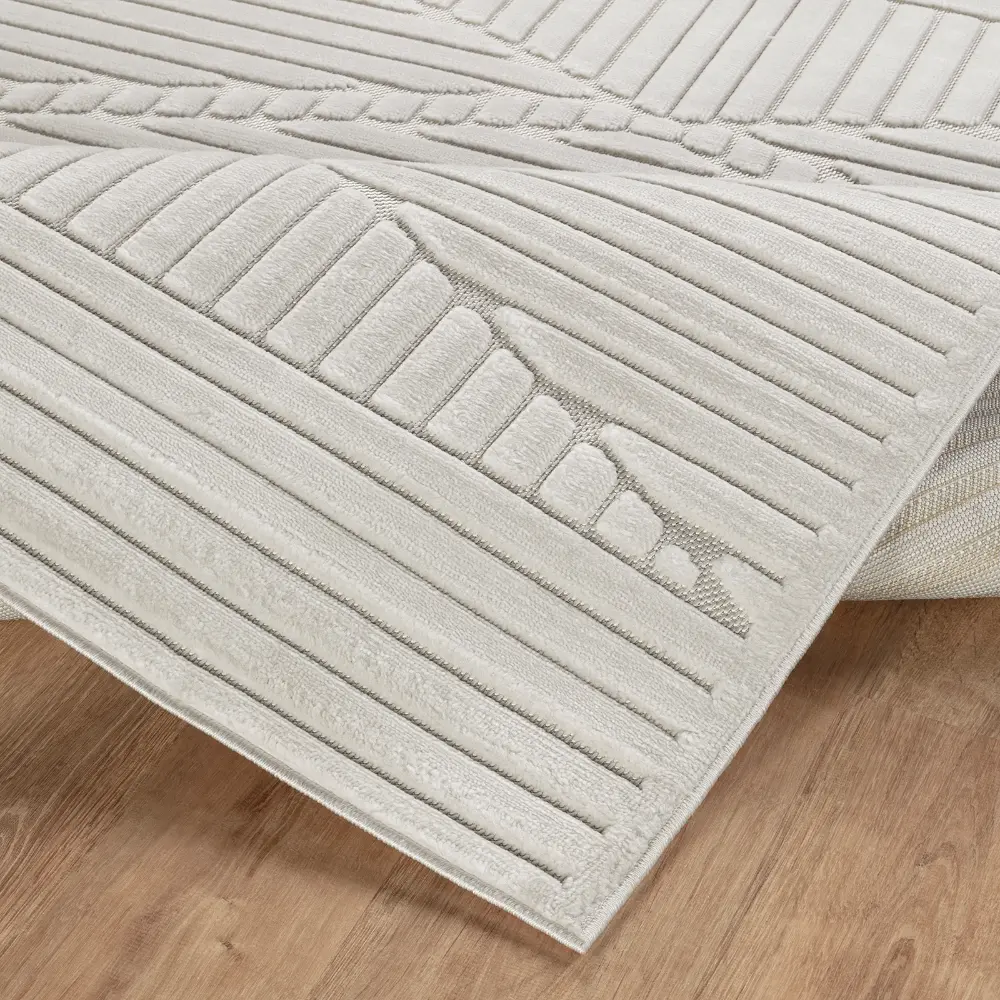 Mitsuko In- & Outdoor 3D High & Low Pile Textured White Rug - Image 5