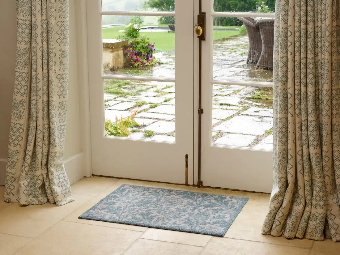 Morris & Co Thistle Green Rug - Image 2