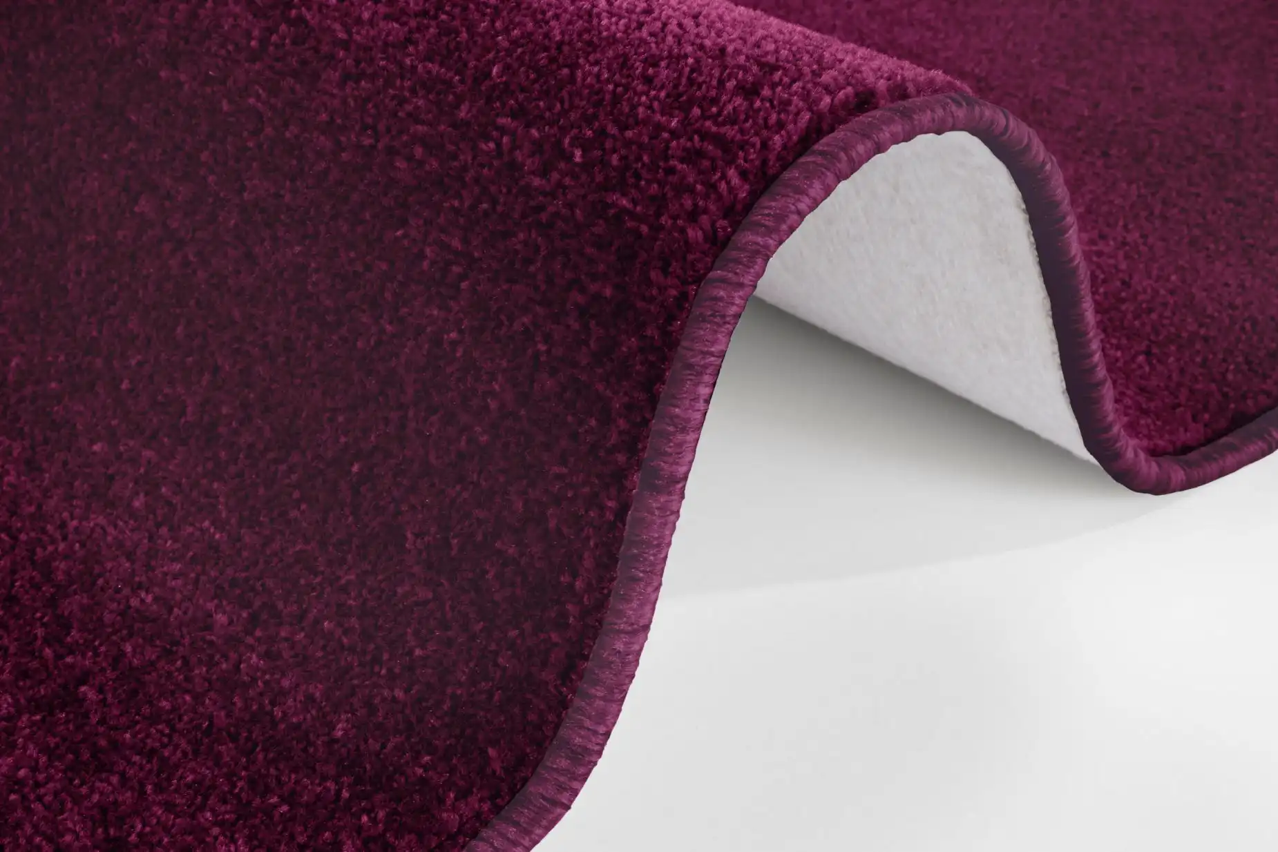 Nasty 102368 Blackberry Rug - Image 3
