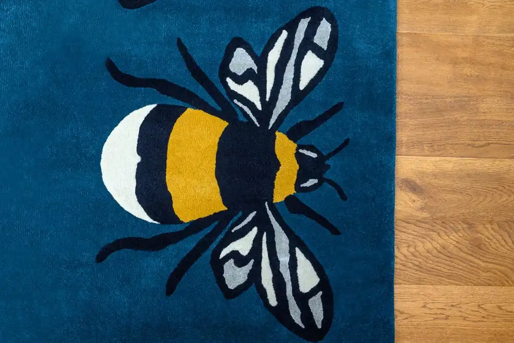 Natural World Bumble Bee Rug - Image 4