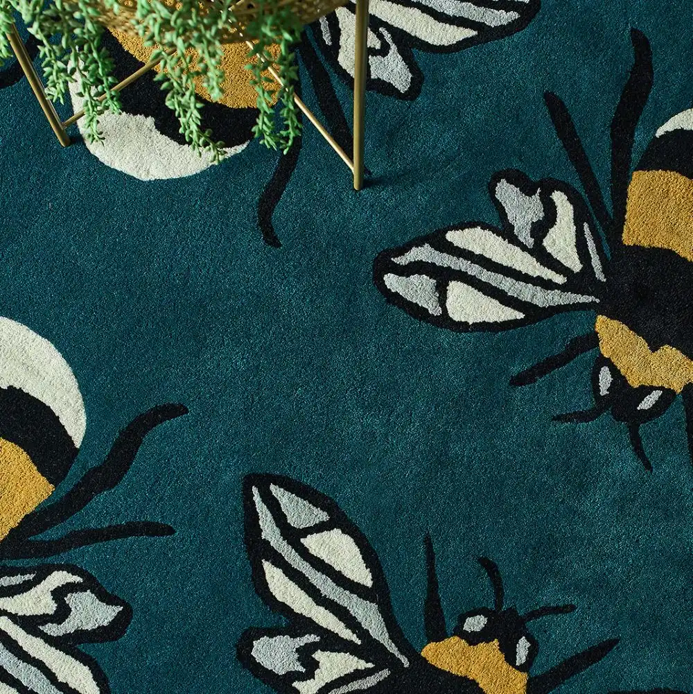 Natural World Bumble Bee Rug - Image 7