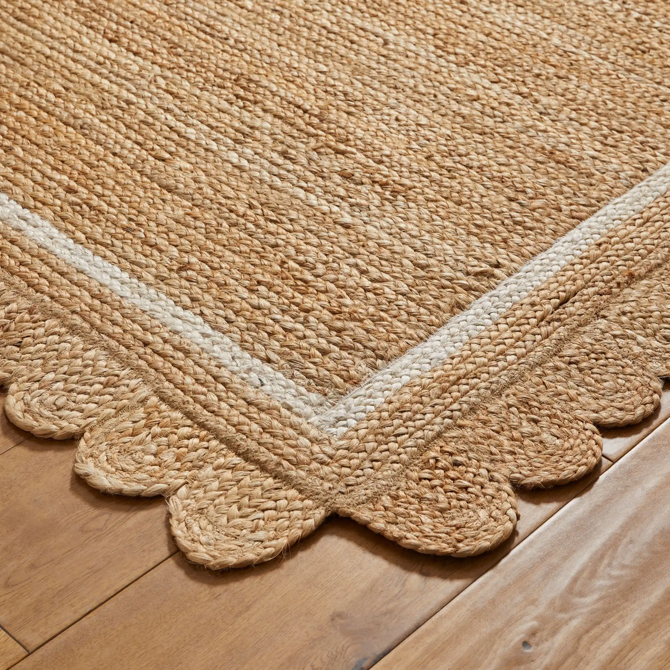 Naturals Border Rug - Image 4