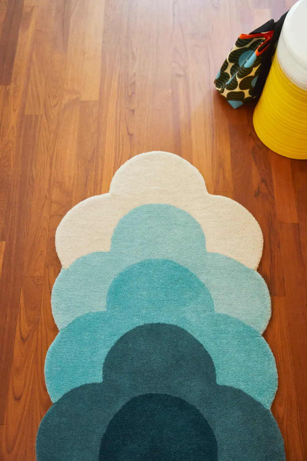 Orla Kiely Optical Flower Teal 061207 Rug - Image 3