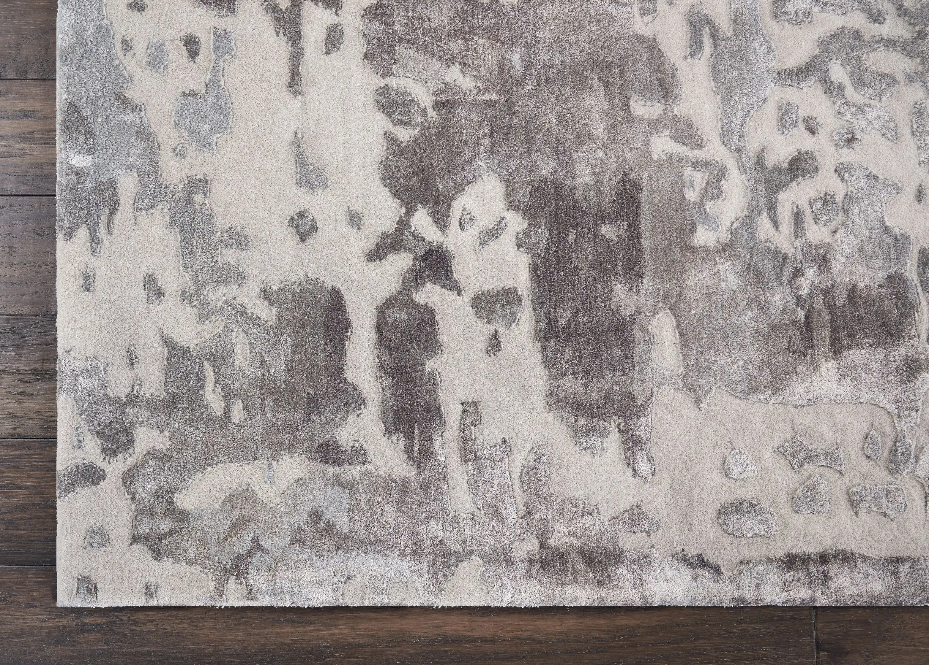 Prismatic PRS12 Silver Grey Rug - Image 2