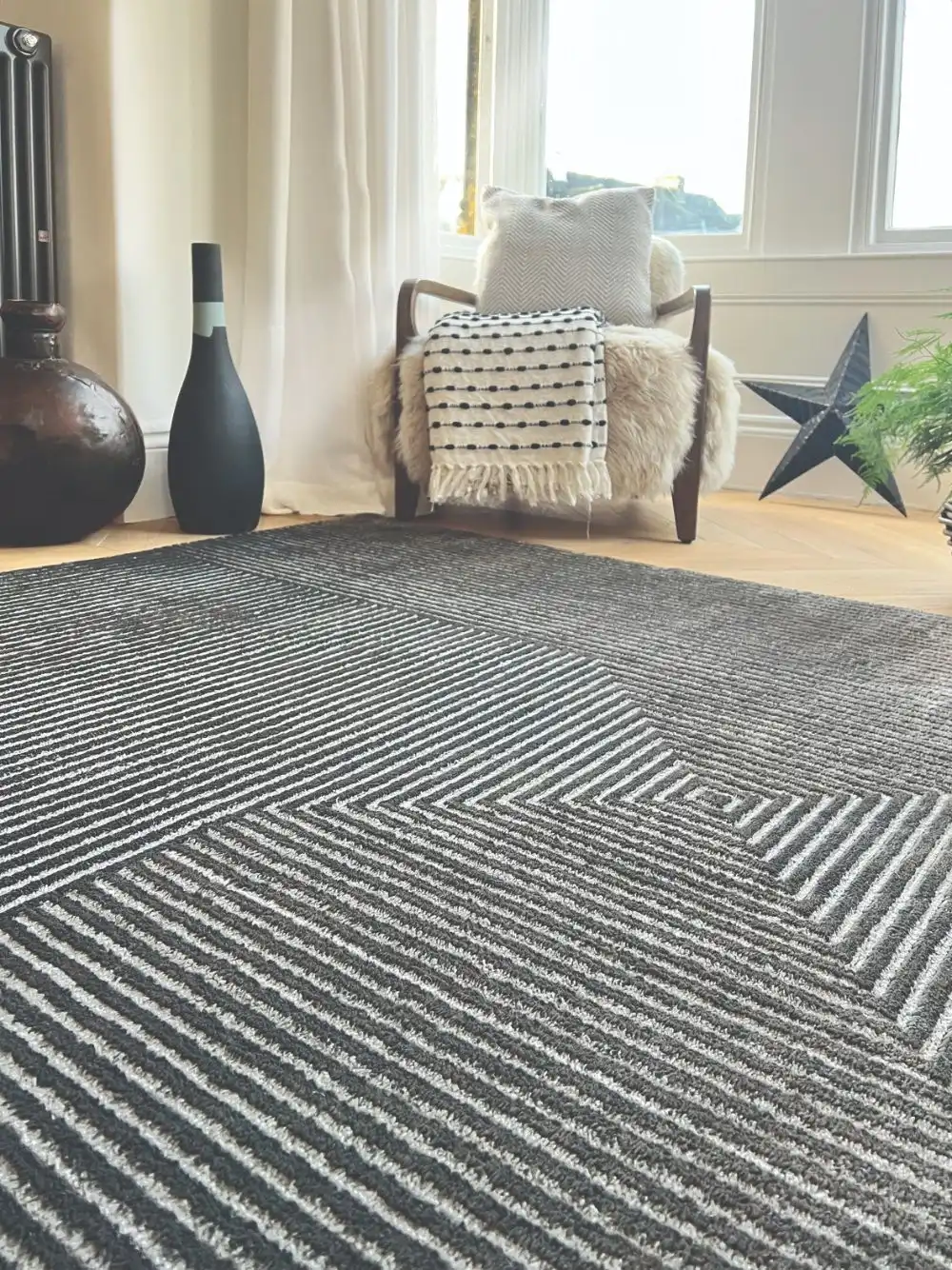 Pyramid Charcoal Rug - Image 3