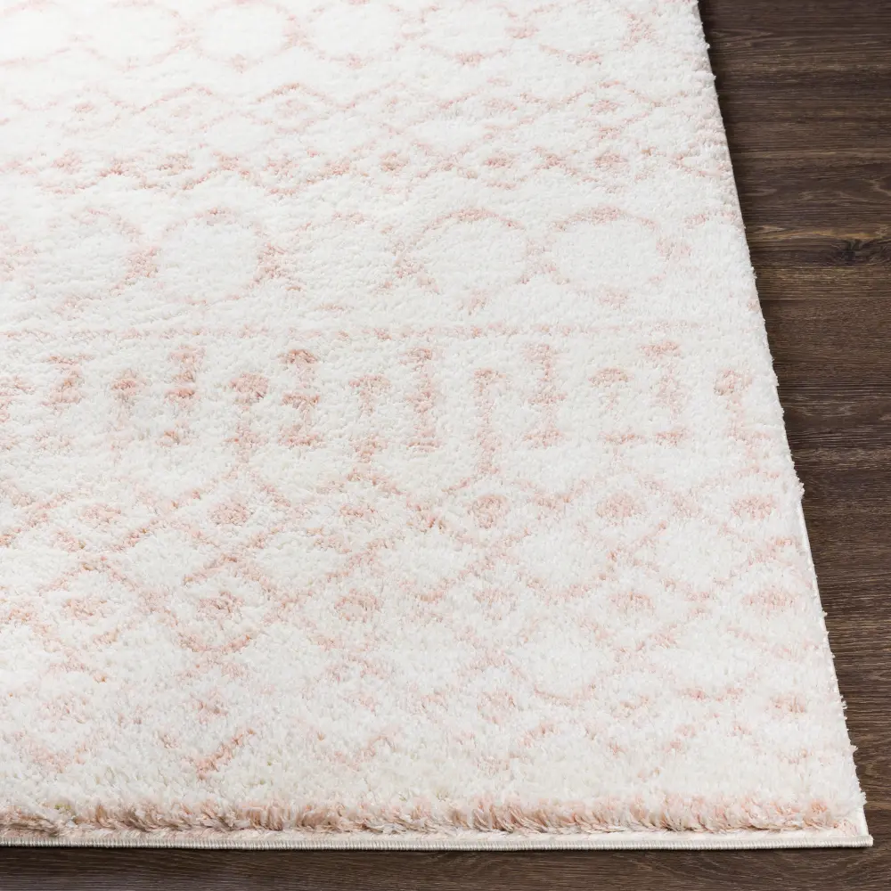 Saanjh Shaggy Global Plush Pile Pale Pink Rug - Image 5