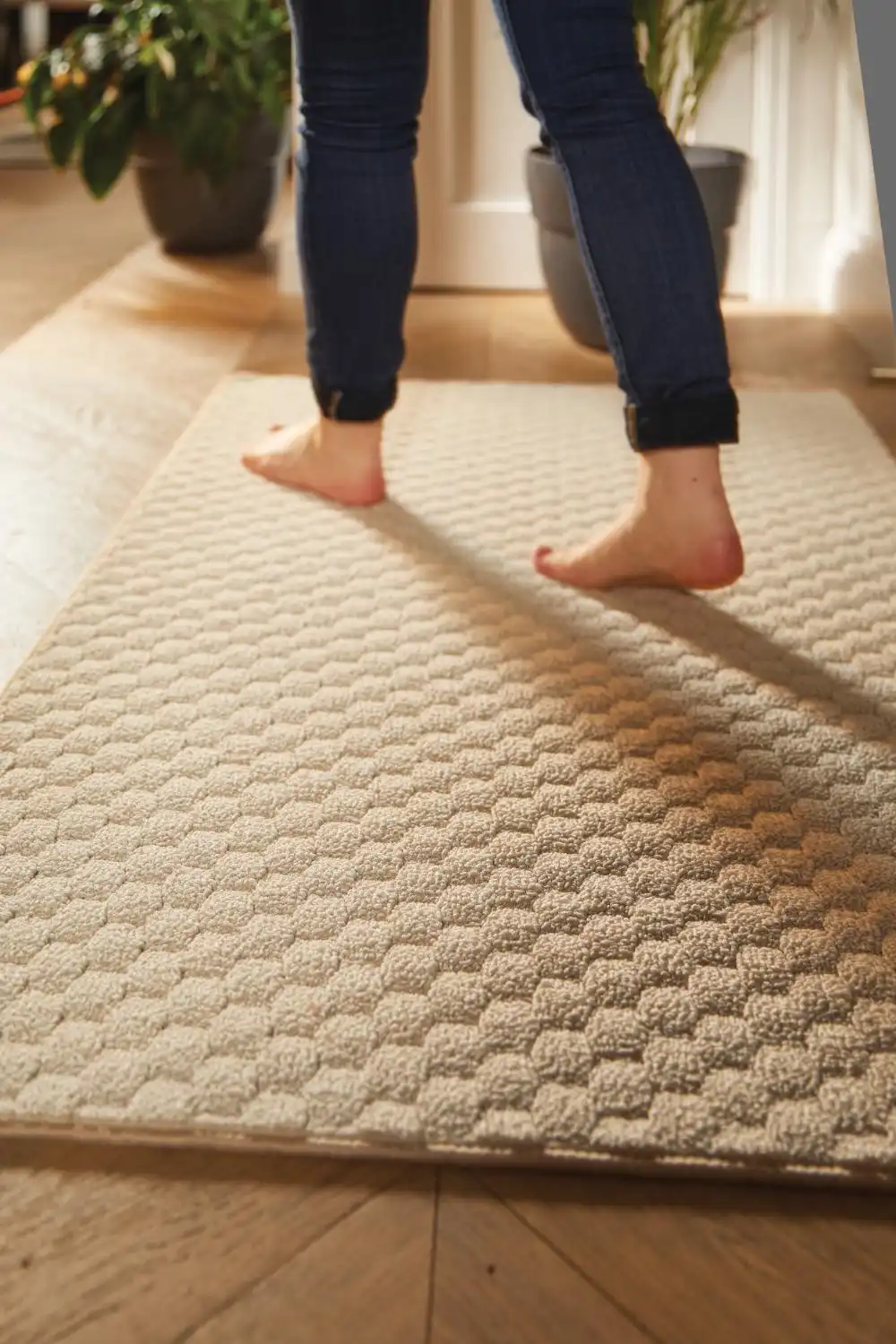 Sculptured Washable Basket Honeycomb Ivory Rug