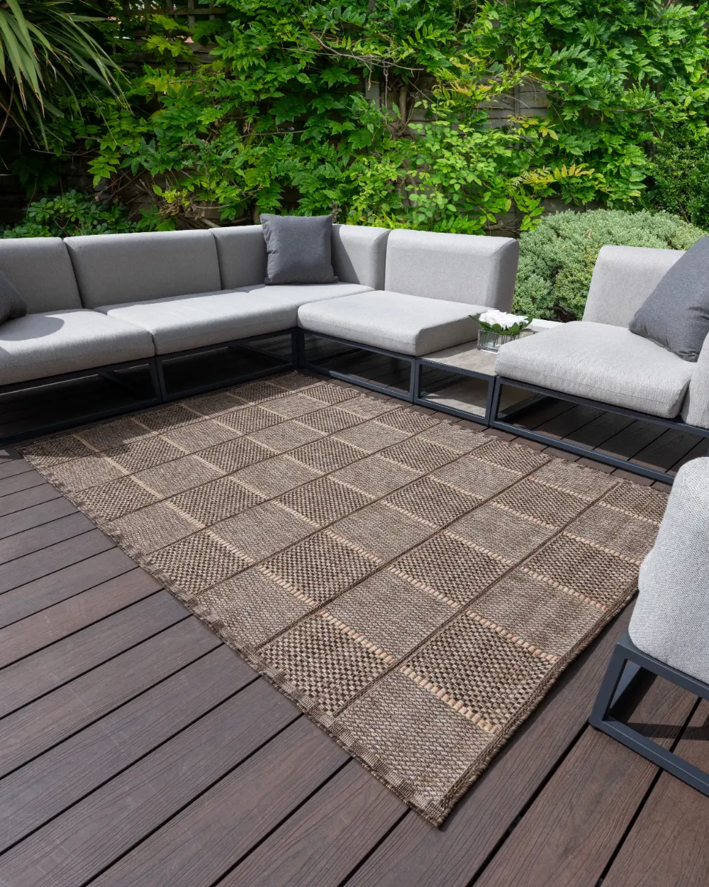 SUMAC Indoor Outdoor SUM104 Mocha Rug - Image 3