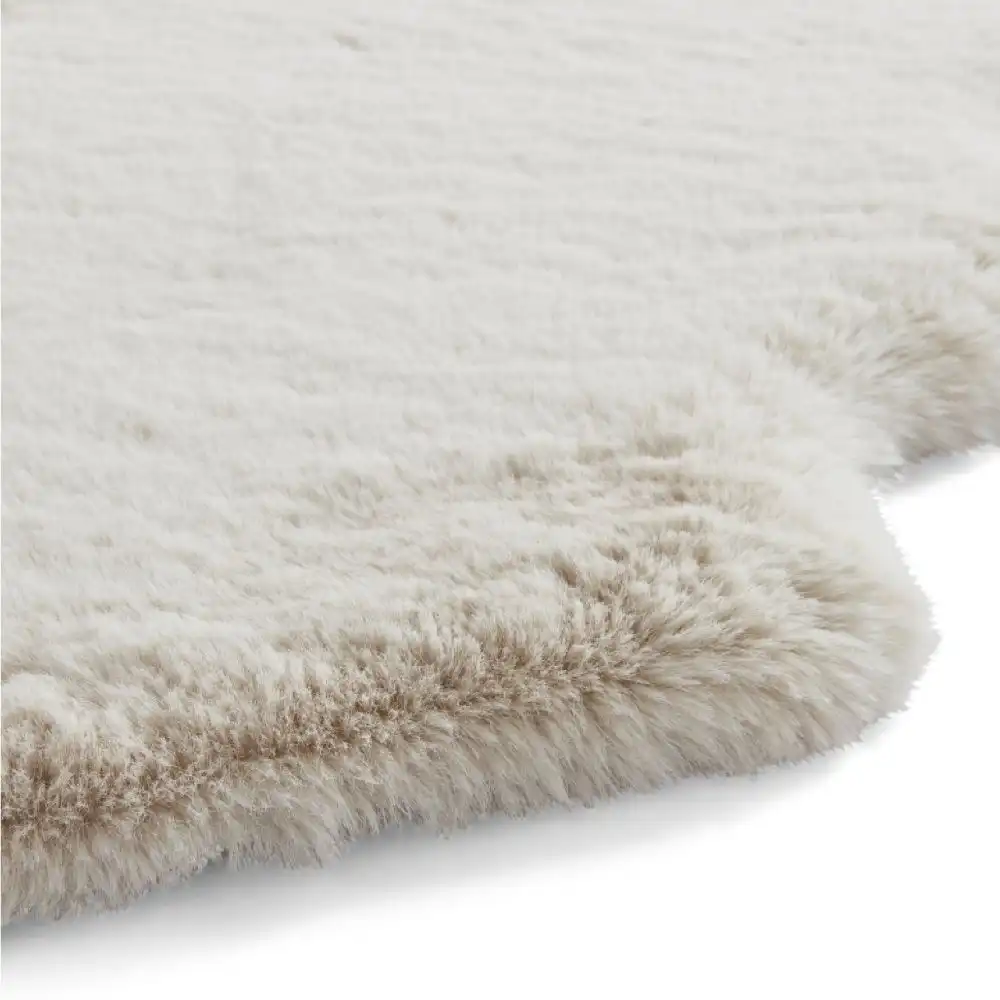 Super Teddy Sheepskin Beige Rug - Image 6