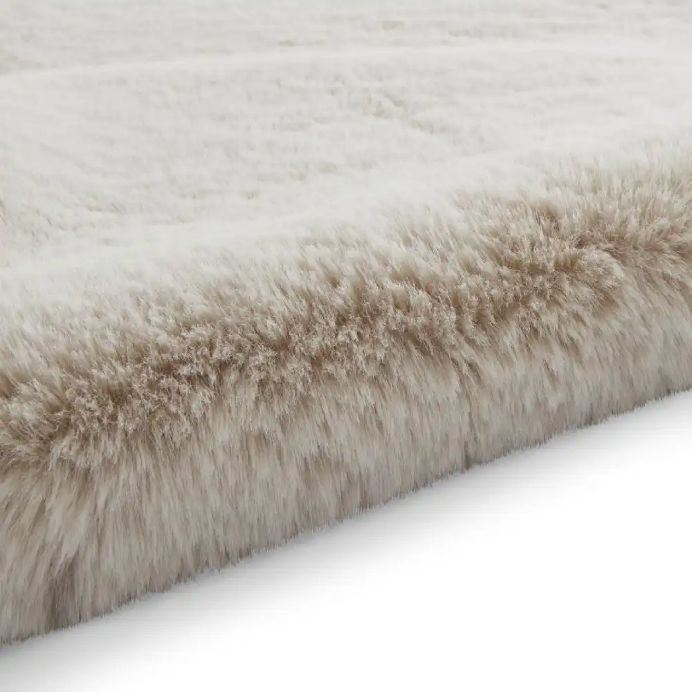 Super Teddy Sheepskin Beige Rug - Image 8