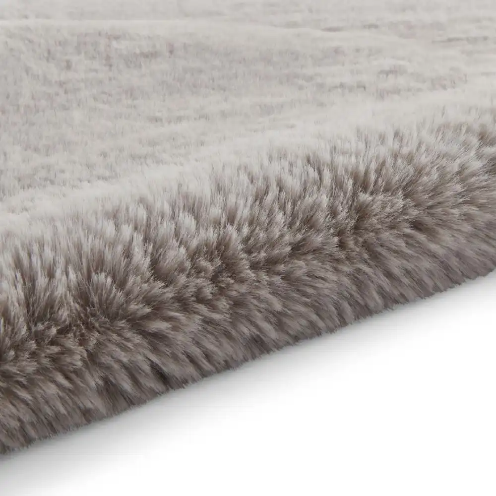 Super Teddy Sheepskin Silver Rug - Image 6