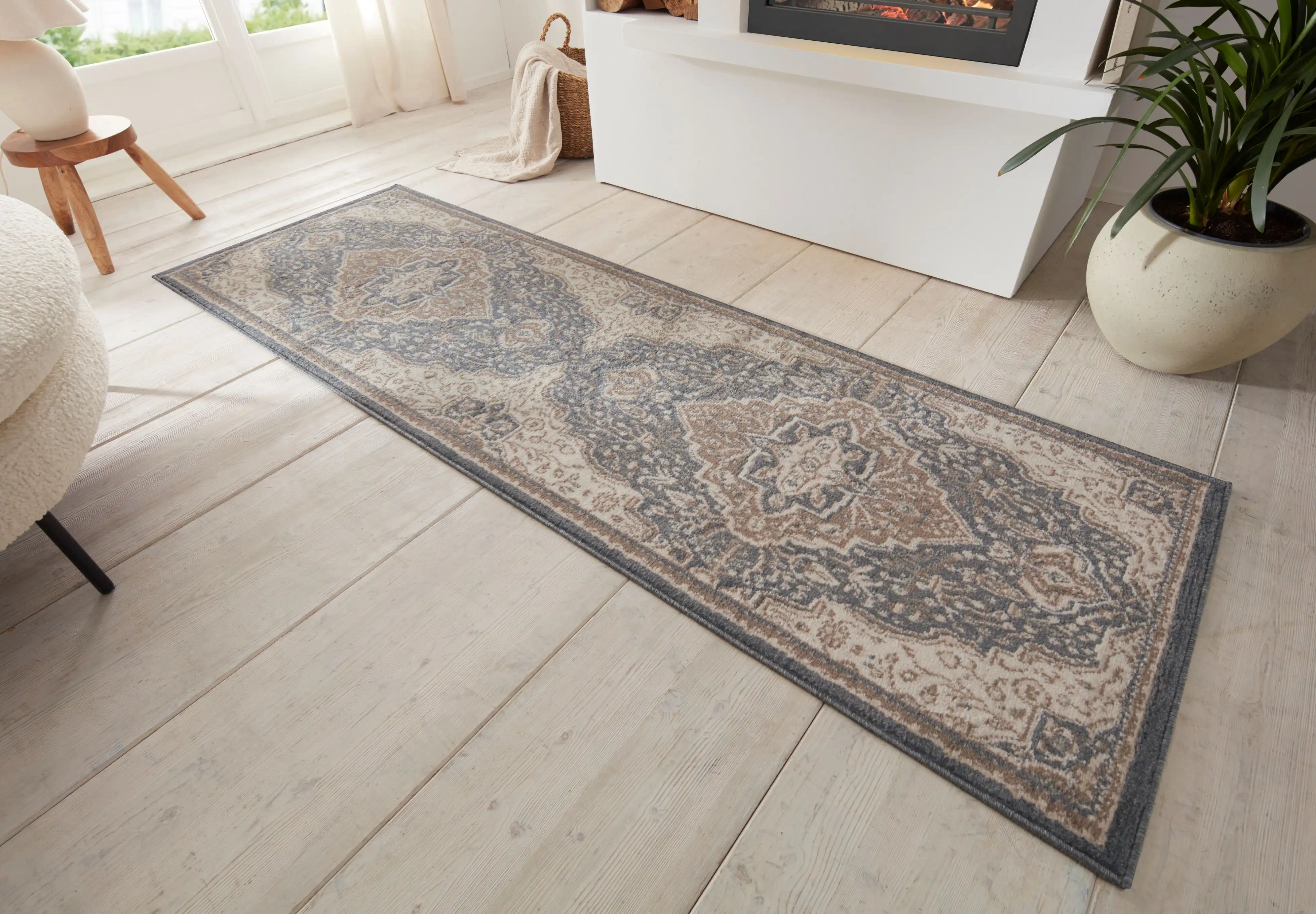 Terrain 105607 Orken Black Brown Rug - Image 5