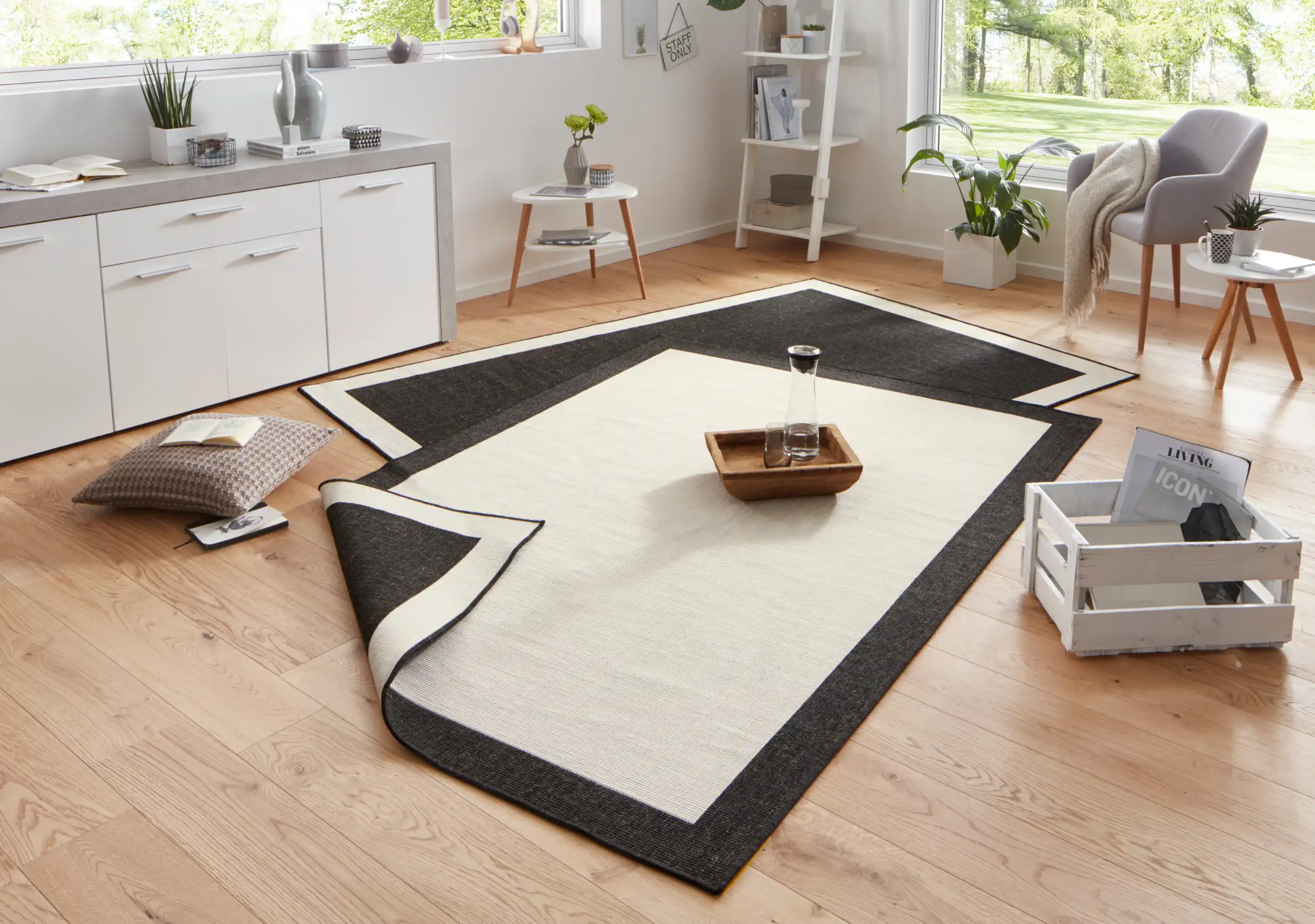 Twin 103105 Black Cream Rug