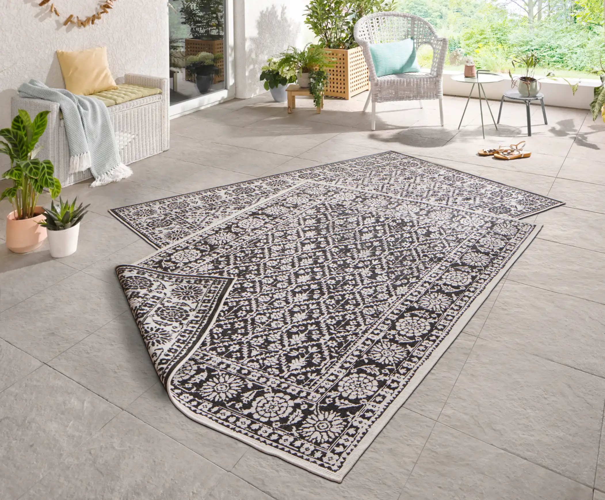 Twin 103113 Black Cream Rug