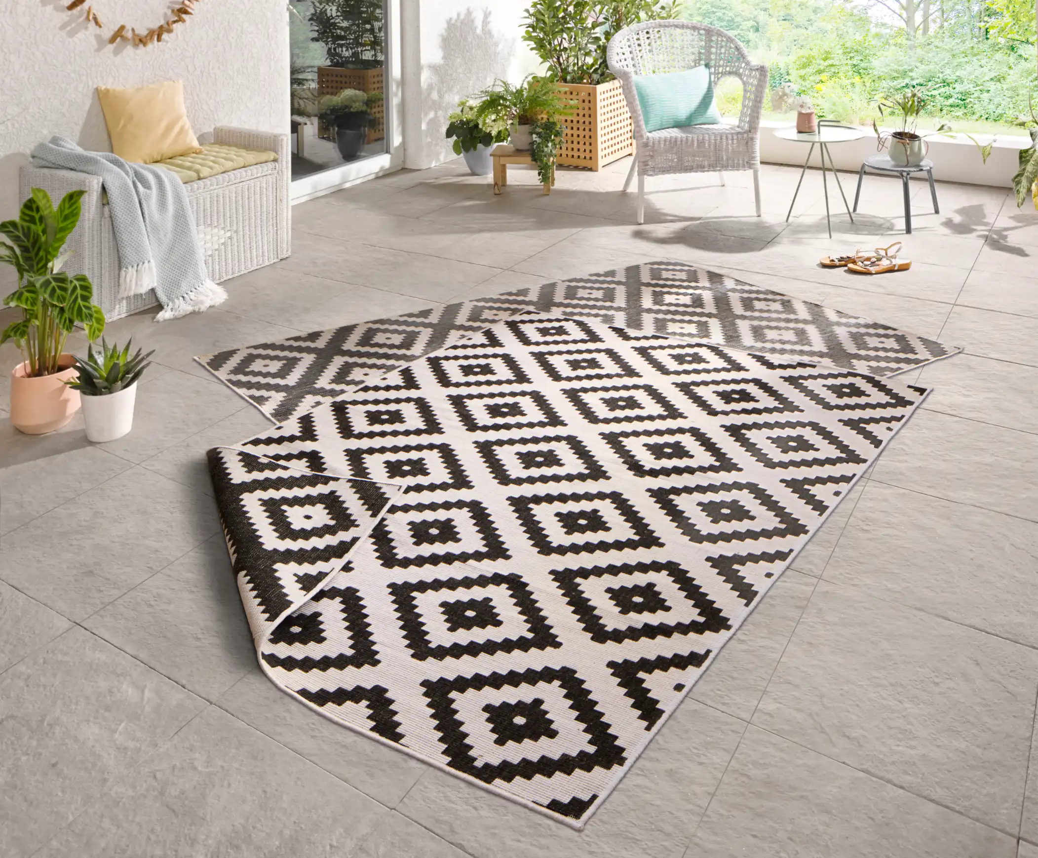 Twin 103129 Black Cream Rug