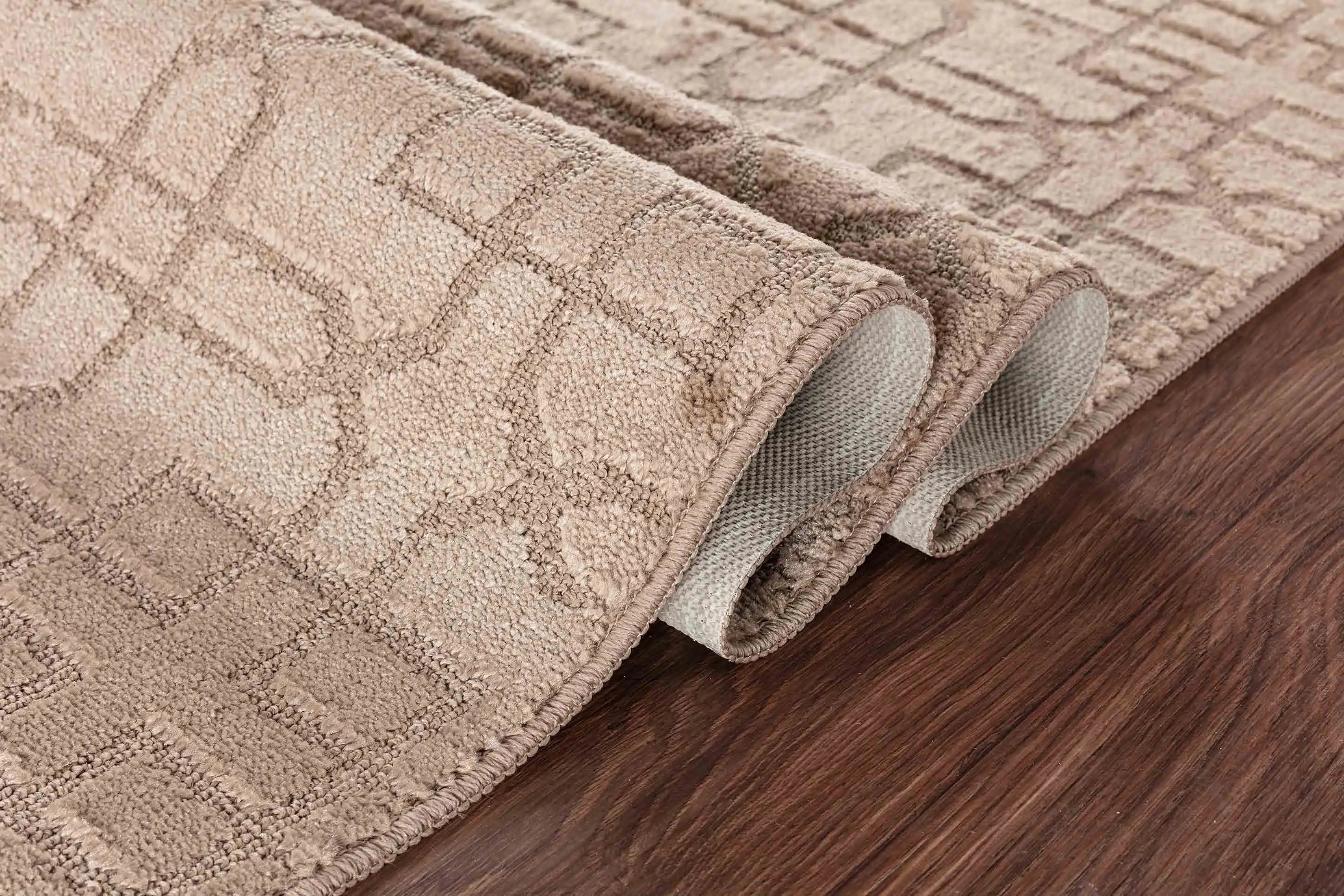 Washable 9mm Gel-Back Ivy Siam Beige Rug - Image 3