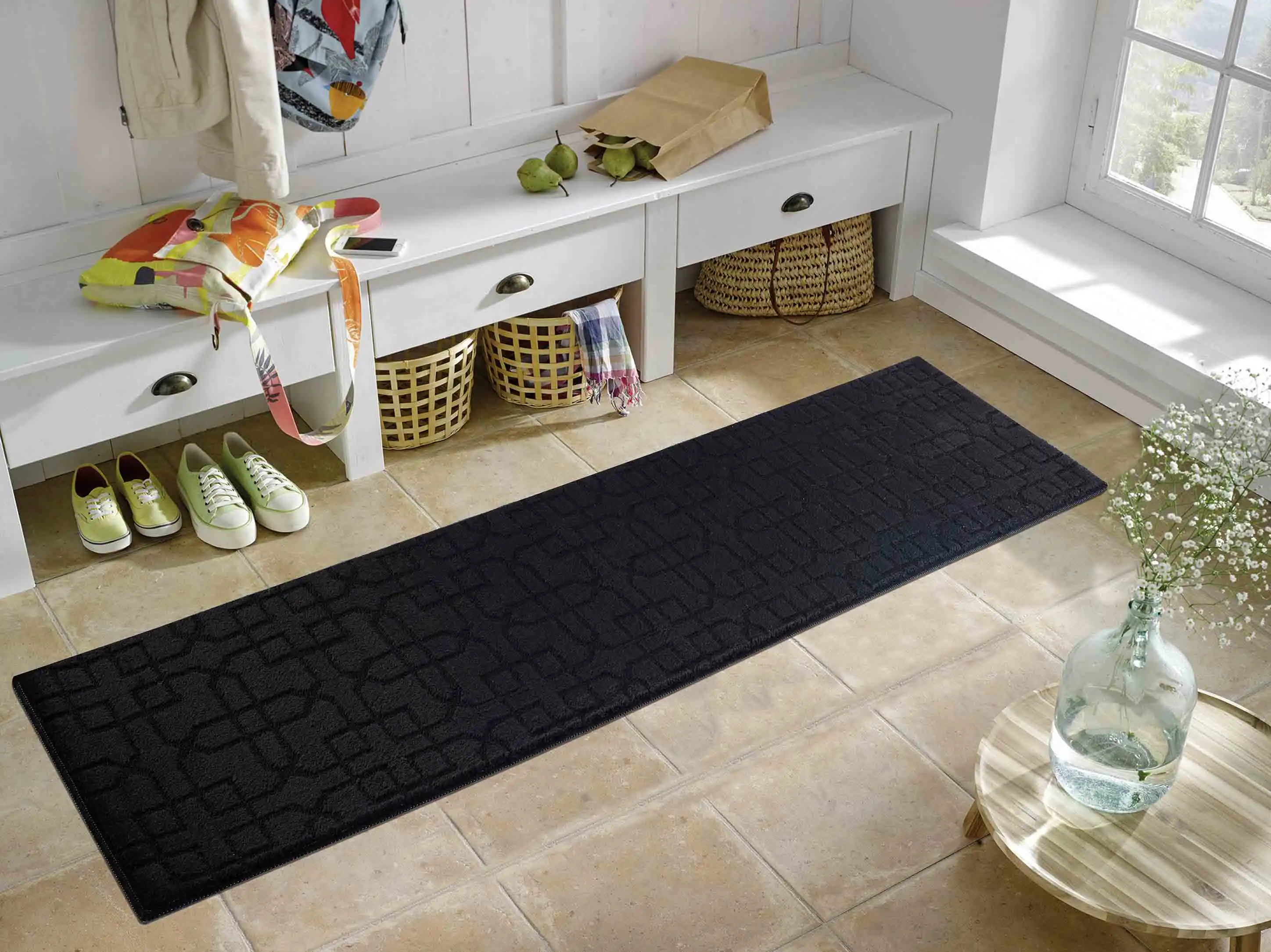 Washable 9mm Gel-Back Ivy Siam Black Rug - Image 4