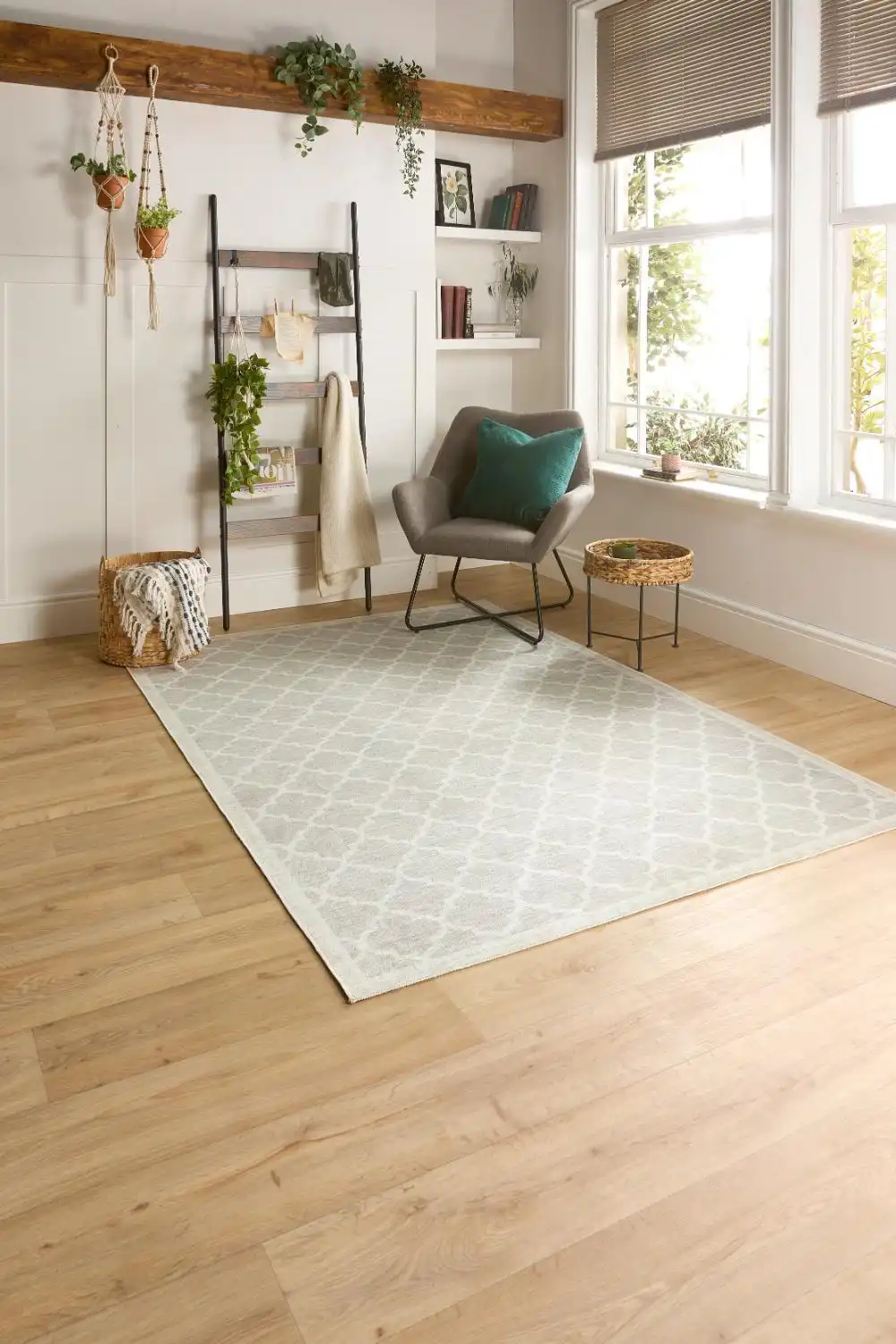 Washable Hug Chateau Neutral Rug